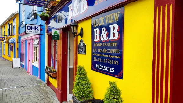 Kinsale Cork Ireland Maj 2018 Färgglada Hus Kinsale Historiska Streetscapen — Stockfoto