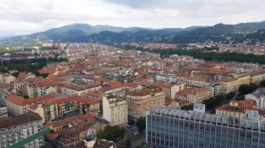 Torino, İtalya'nın havadan görünümü