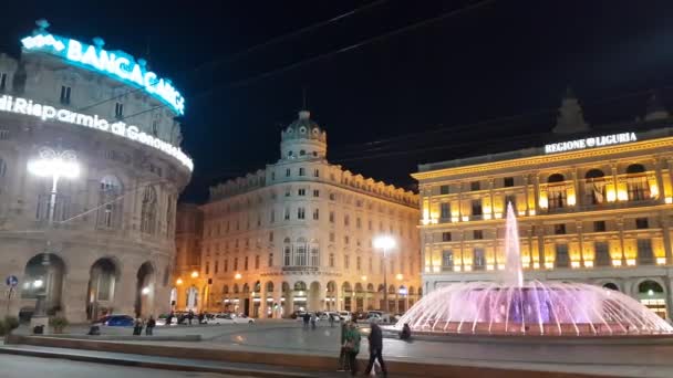 Genua Włochy Października 2018 Ludzie Chodzą Piazza Ferrari Słynnego Placu — Wideo stockowe