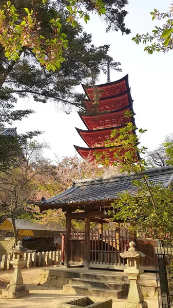 Павильон Senjokaku Храме Ицукусима Остров Миядзима Хиросима Япония — стоковое фото