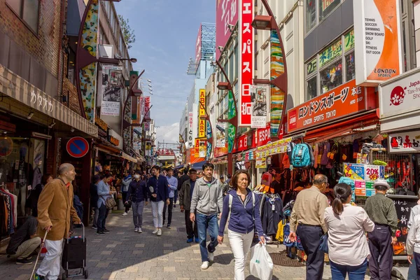 Tokyo Japan April 2019 People Walking Shibuya Area Commercial Business — Stock Photo, Image