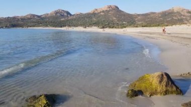 Korsika, Fransa 'daki Ostriconi plajı