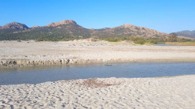 Korsika, Fransa 'daki Ostriconi plajı