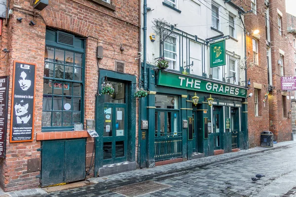 Liverpool England 2017 View Mathew Street City Center 관광객들이 거리를 — 스톡 사진