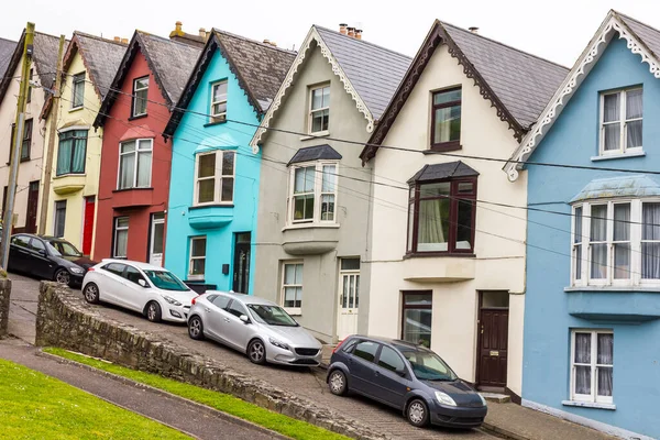 Färgglada Hus Cobh Irland — Stockfoto