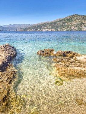 Hırvatistan 'ın Dubrovnik kentindeki mercan plajı