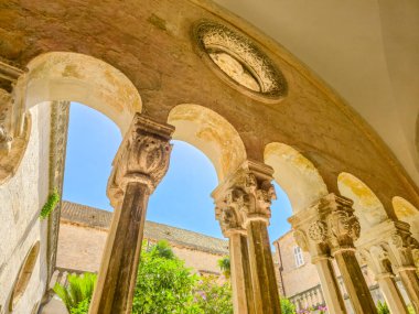 Fransisken Kilisesi ve Manastırı Dubrovnik, Hırvatistan