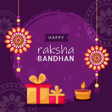Dekoratif Floral Rakhis, Aydınlatılmış Yağ Lambası (Diya) ve Mor Arkaplan Hediye Kutuları ile Mutlu Raksha Bandhan Metni.