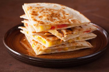 domates Mısır peynirli Meksika quesadilla