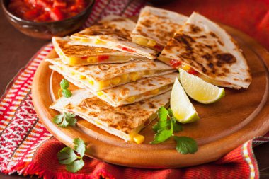 domates Mısır peynirli Meksika quesadilla