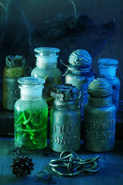 Čarodějnice Apotekary Sklenice Magické Lektvary Halloween Dekorace — Stock fotografie