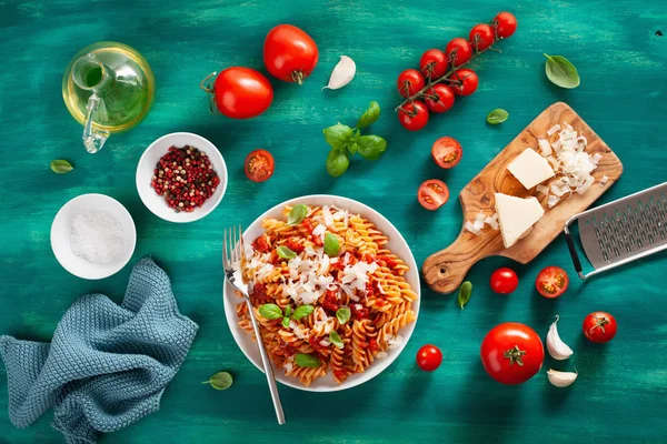 Healthy Fusilli Pasta Tomato Sauce Parmesan Basil — Stock Photo, Image