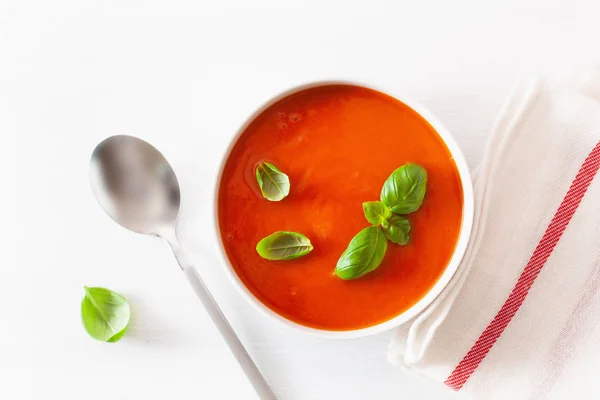 Sopa Tomate Plana Colocar Backgorund Branco — Fotografia de Stock