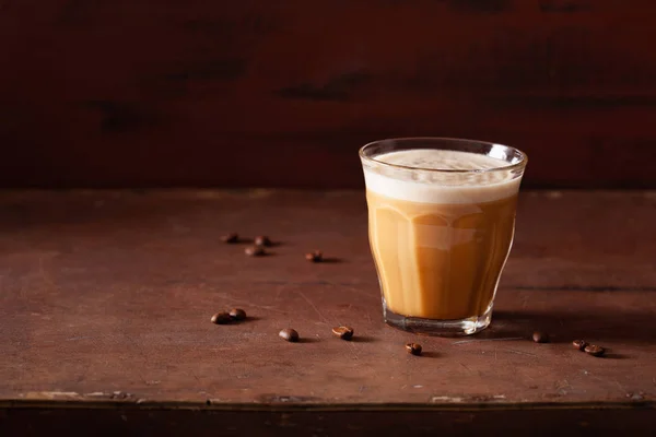 Caffè antiproiettile, keto paleo drink miscelato con burro e coc — Foto Stock