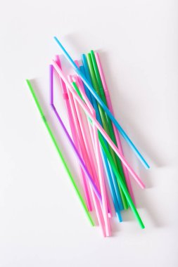 Tek kullanımplastik içme pipetleri