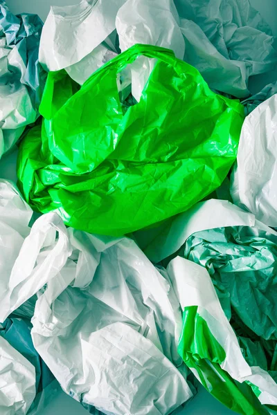 Sac plastique jetable, déchets, recyclage, problèmes environnementaux — Photo