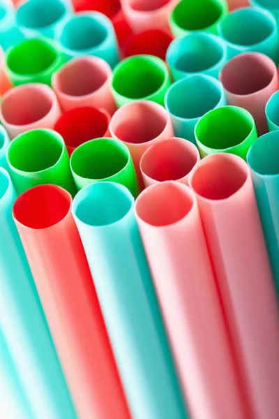 Single use plastic drinking straws