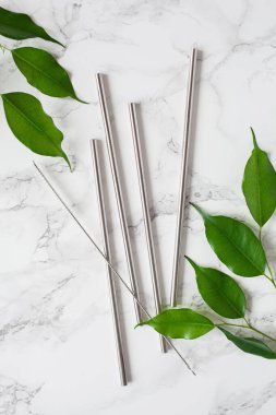 çevre dostu yeniden kullanılabilir metal içme saman. sıfır atık kavramı