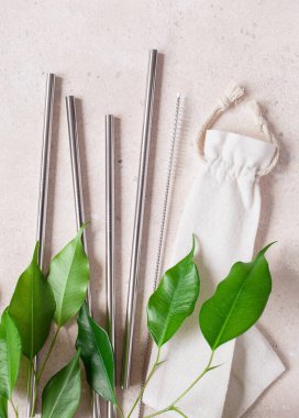 çevre dostu yeniden kullanılabilir metal içme saman. sıfır atık kavramı