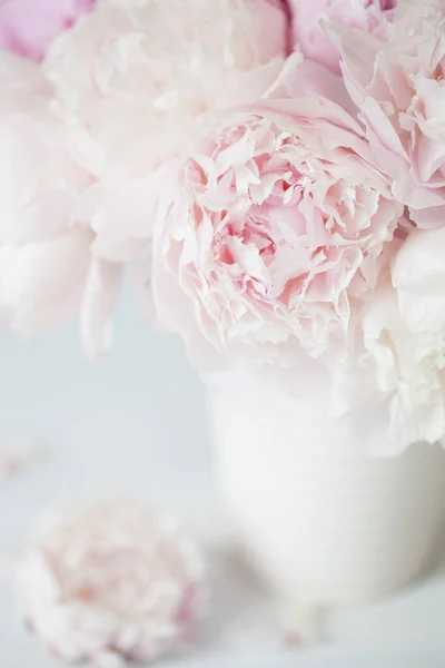 Lindo Buquê Flores Peônia Rosa Vaso — Fotografia de Stock