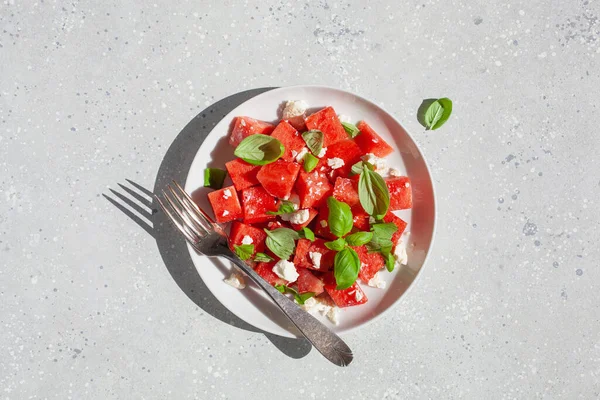 Wassermelonensalat Mit Feta Und Basilikum Gesundes Sommerdessert — Stockfoto