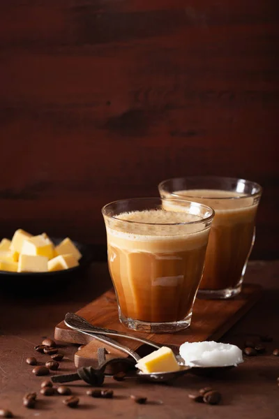 Kugelsicherer Kaffee Keto Paläo Getränk Mit Butter Und Kokosöl — Stockfoto