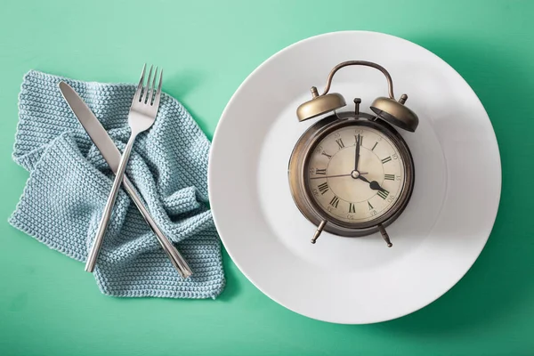 Conceito Jejum Intermitente Dieta Cetogênica Perda Peso Garfo Faca Cruzados — Fotografia de Stock