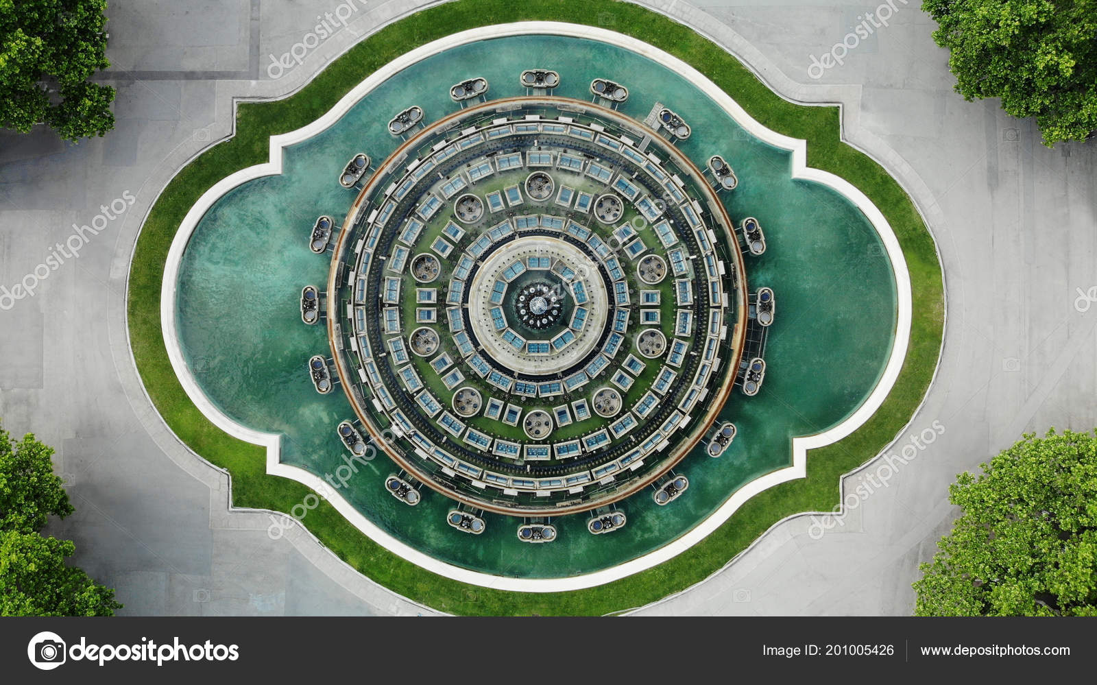 pic Garden Fountain Fountain Top View Png https depositphotos com 201005426 stock photo fountain top view html