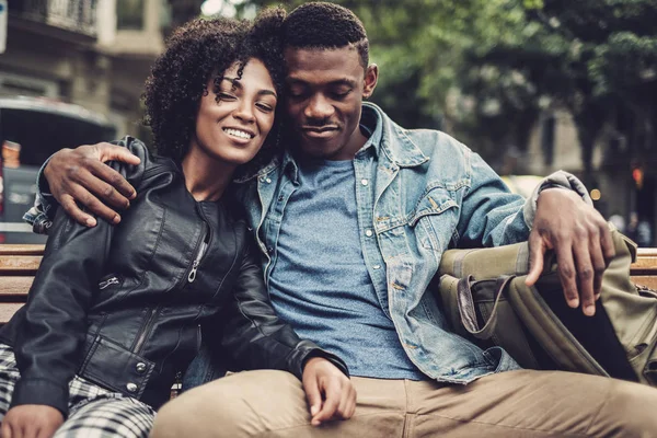 Young happy black couple outdoors — Stock Photo, Image