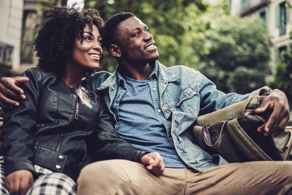 Young happy black couple outdoors — Stock Photo, Image