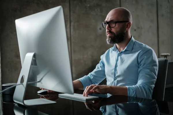 Middle Aged Designer Working Office — Stock Photo, Image
