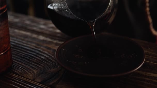 Skål med hett te — Stockvideo
