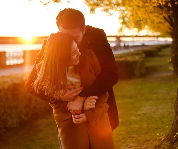 Lovely Couple Sunset — Stock Photo, Image