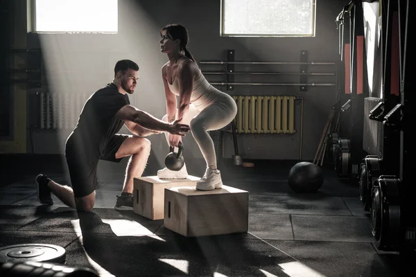 Active Workout Under Supervision of Professional Coach . — Stock Photo, Image