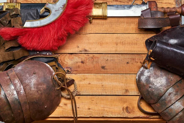 Equipo Combate Completo Del Antiguo Guerrero Griego Sobre Fondo Tablas —  Fotos de Stock