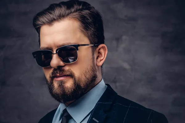 Retrato Cerca Guapo Hombre Mediana Edad Con Barba Peinado Vestido —  Fotos de Stock