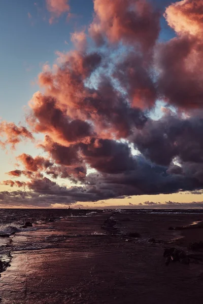 Vacker Och Romantisk Solnedgång Över Havet Solnedgången Strand — Stockfoto