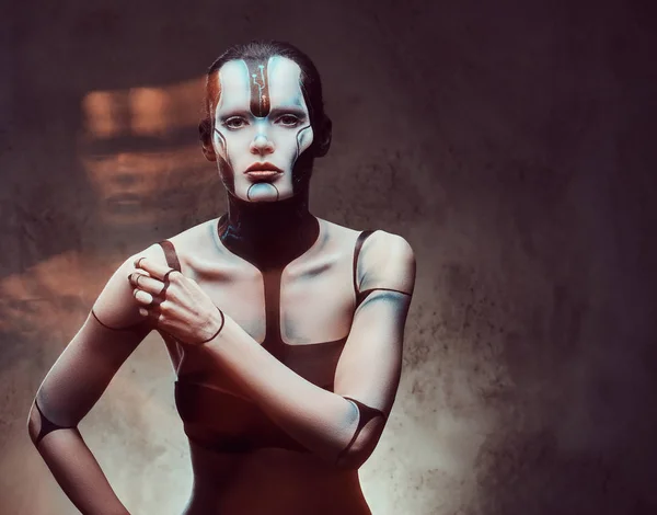Retrato Close Uma Mulher Cibernética Com Maquiagem Criativa Com Efeito — Fotografia de Stock