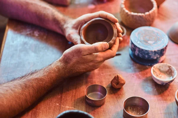 Closeup of working process with clay by diligent man. — Stock Photo, Image