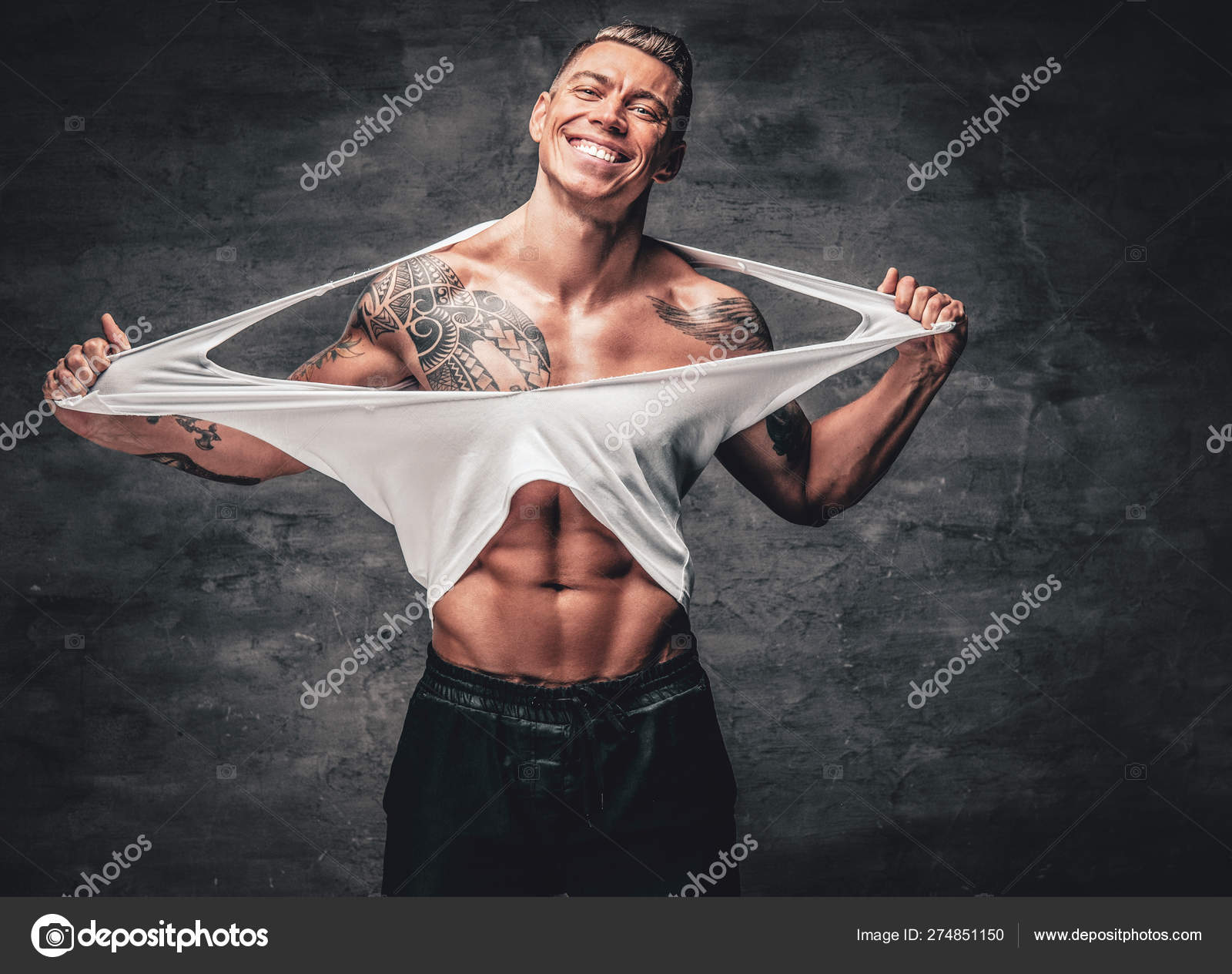 10845 Ripped Guys Images, Stock Photos & Vectors