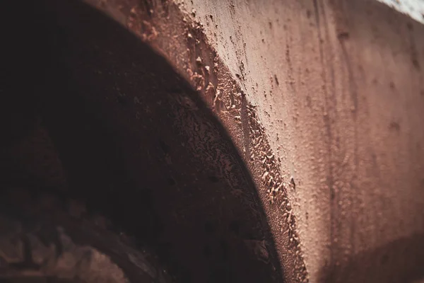 Крупним планом фотосесія дуже брудної машини — стокове фото