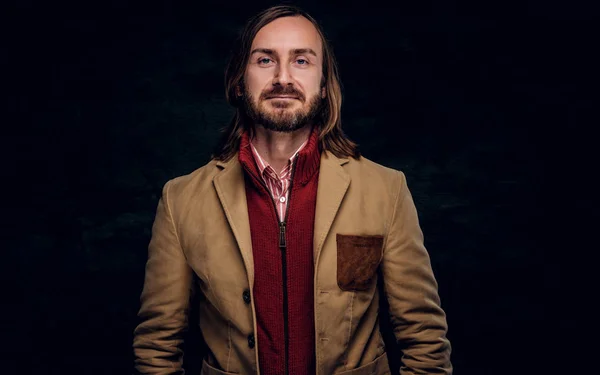 Portretul unui bărbat cu barbă pensivă în jachetă — Fotografie, imagine de stoc