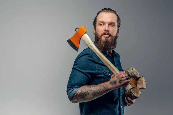 Retrato de leñador atractivo en estudio fotográfico — Foto de Stock