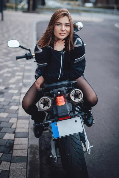 Motosport hobby of attractive and beauty girl, motosport passion — Stock Photo, Image