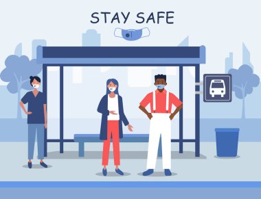 Kamu otobüs durağı ve maskeli üç kişi.