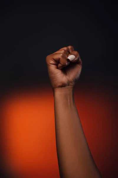 African female hand shows protest in favor of blacks — Stock Photo, Image