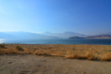 Göl Isabella Isabella Gölü, olarak da bilinir, bir rezervuar içinde Kern County, California, Amerika Birleşik Devletleri olduğunu. Daha fazla bilgi: https://en.wikipedia.org/wiki/Lake_Isabella