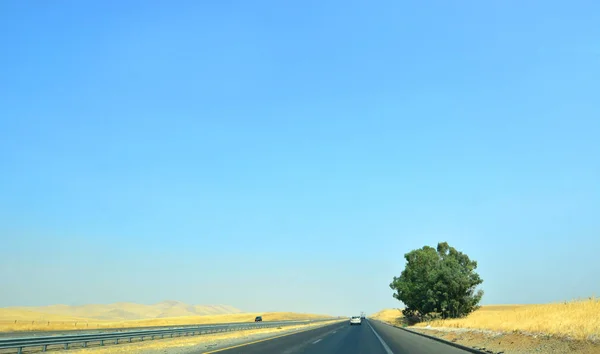 Bakersfield Kaliforniya yoldan San Francisco'ya