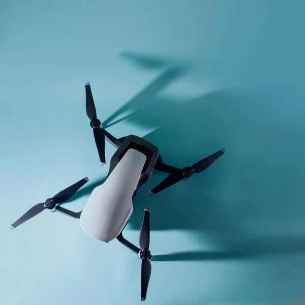 Probleem met drones. Hoe drone zal bedreigen ons. — Stockfoto
