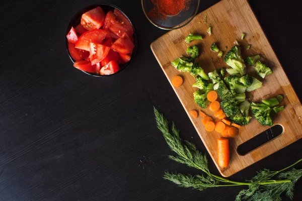 Cut vegetables. Set for vegetarian dishes. — Stock Photo, Image